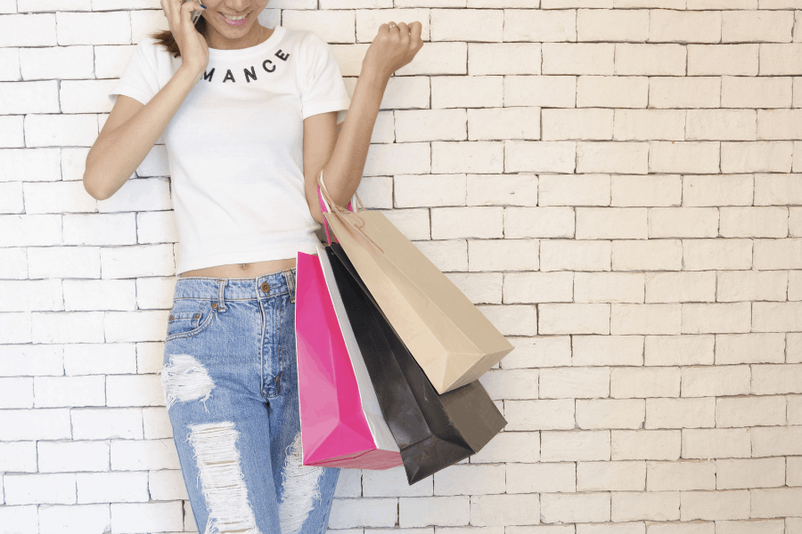 woman shopping bags online deals